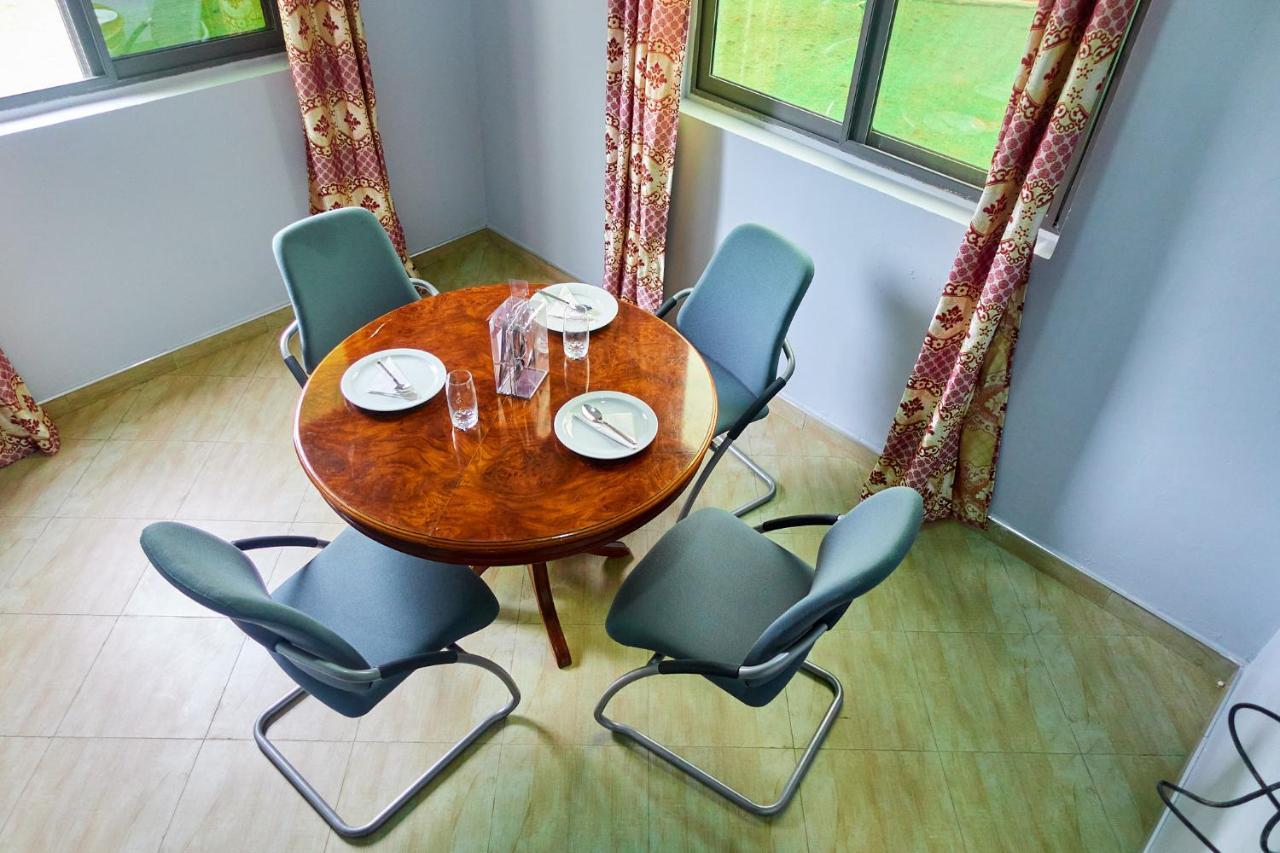 Indigo Cottage And Apartment Кумаси Экстерьер фото