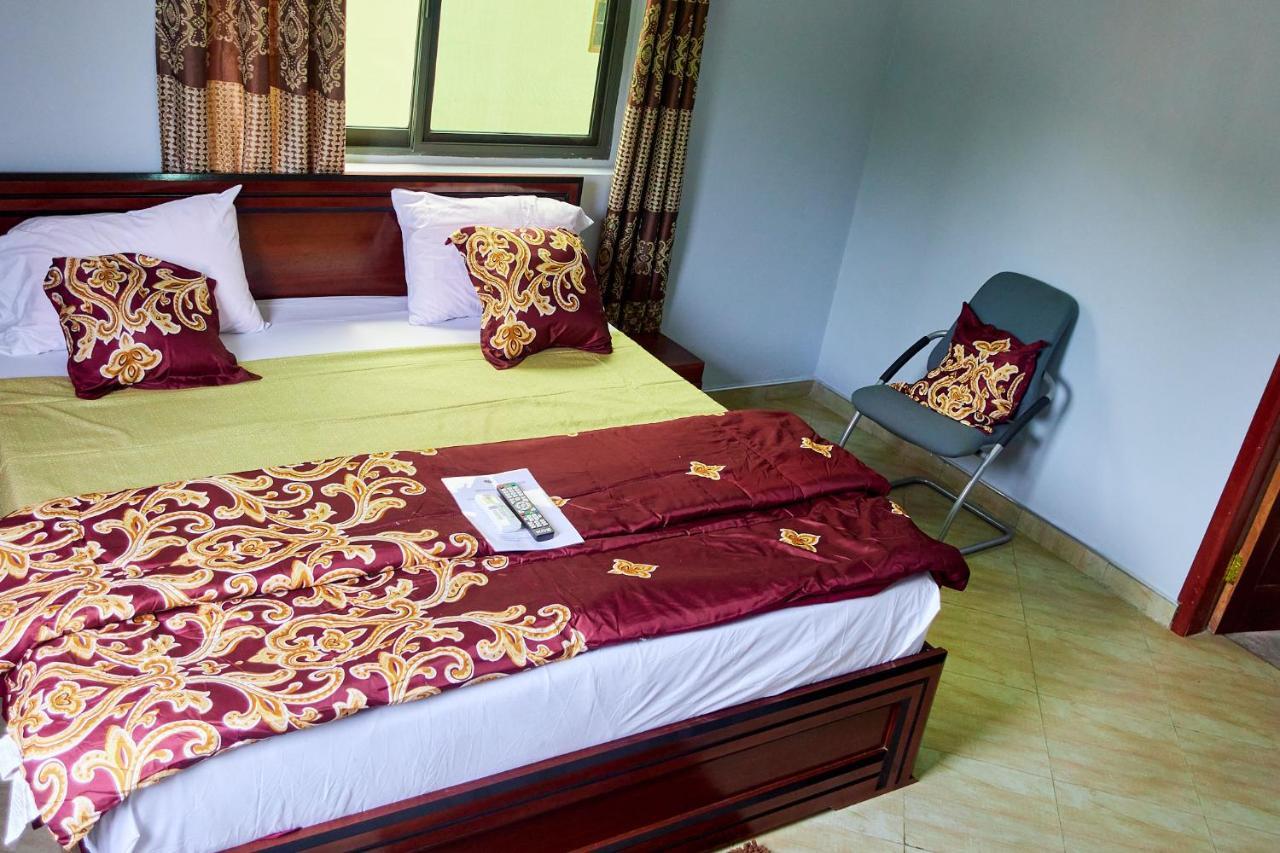 Indigo Cottage And Apartment Кумаси Экстерьер фото